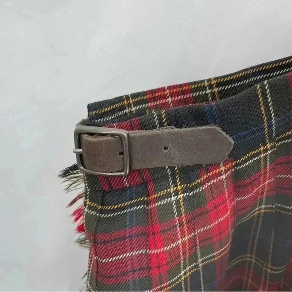 Jones New York Women’s Plaid Wool Skirt 8 Black Red Wrap Unlined - Picture 6 of 11